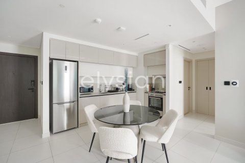 Apartamento en EMAAR Beachfront, Dubai Harbour, Dubai, 1 dormitorio, 77 m², № 37914 - foto 3
