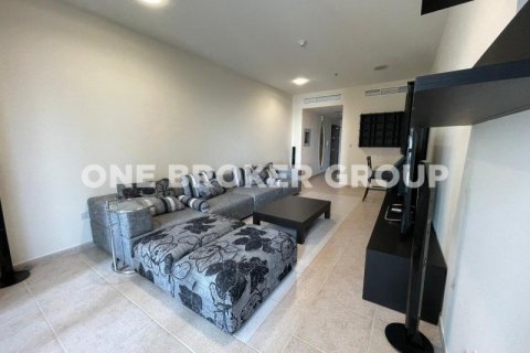 Снять в аренду квартиру в Elite Residence, Дубай Марина, Дубай: 2 спальни, 123.6м², № 552 - фото 1