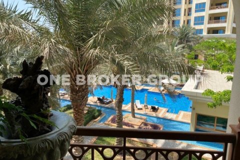 Appartement à Palm Jumeirah, Dubai, 2 chambres, 181.2 m², № 551 - photo 1
