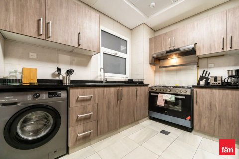 Снять в аренду квартиру в Аль-Сатве, Дубай: 2 спальни, 119м², № 43133 - фото 14