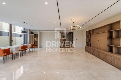 Villa à Jumeirah Bay Island, Jumeirah, Dubai, 5 chambres, 540 m², № 86633 - photo 3