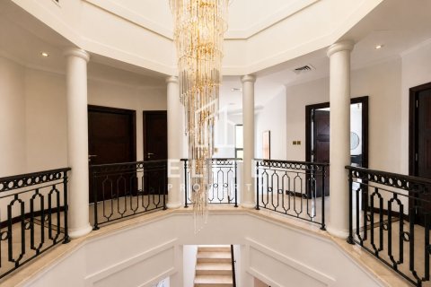 Villa in Palm Jumeirah, Dubai 5 bedrooms, 622 sq.m. № 121598 - photo 15