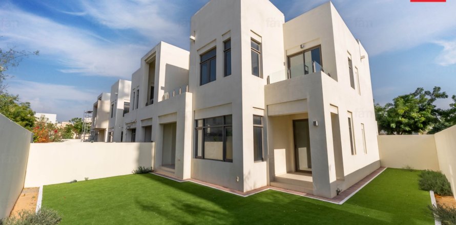 Вилла в Риме, Дубай, 3 спальни, 307.4м², № 90580