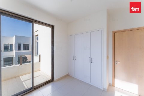 Снять в аренду виллу в Риме, Дубай: 3 спальни, 307.4м², № 90580 - фото 16