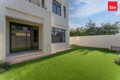 Снять в аренду виллу в Риме, Дубай: 3 спальни, 307.4м², № 90580 - фото 24