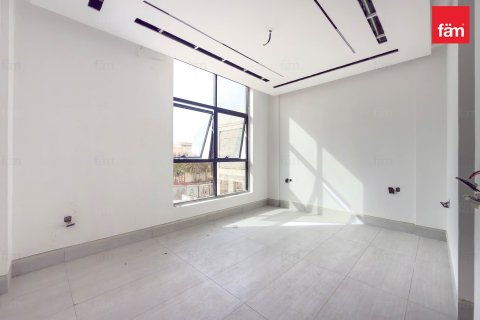 Villa en Al Barsha, Dubai, 5 dormitorios, 1393.5 m², № 90579 - foto 7