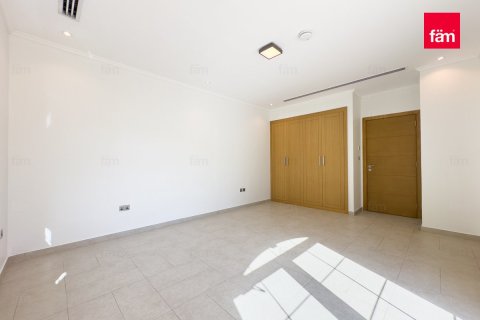 Снять в аренду виллу в Дубае: 5 спален, 690.1м², № 70690 - фото 17