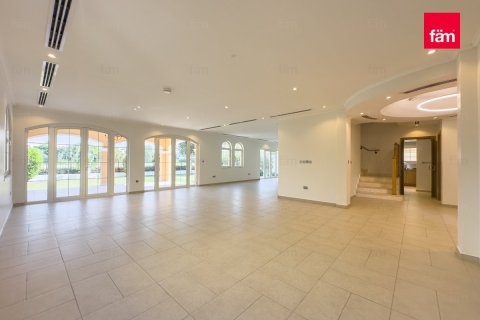 Снять в аренду виллу в Дубае: 5 спален, 690.1м², № 70690 - фото 2