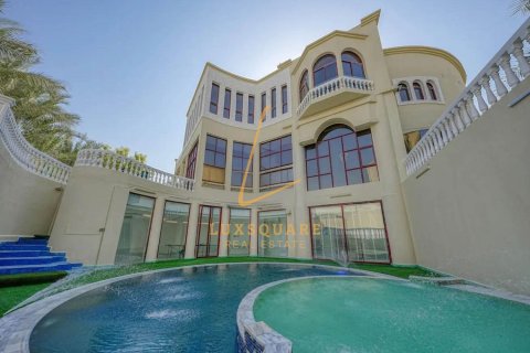 Villa in Sector E, Emirates Hills, Dubai 8 bedrooms, 1486 sq.m. № 132991