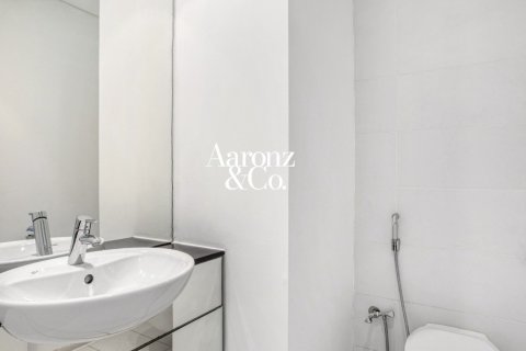 Apartment in DIFC, Dubai 2 bedrooms, 148 sq.m. № 132986 - photo 3