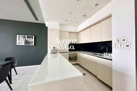 Apartment in DIFC, Dubai 2 bedrooms, 148 sq.m. № 132986 - photo 10