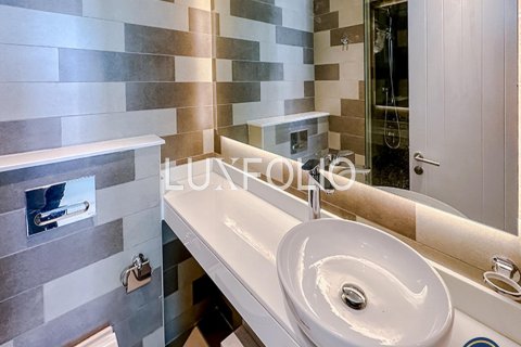 Apartamento en Seven Palm, Palm Jumeirah, Dubai, estudio, 33 m², № 45986 - foto 12