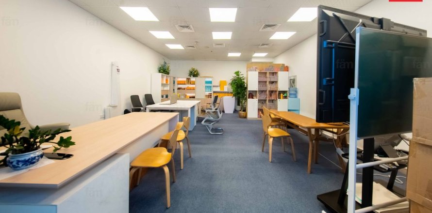Офис в Бизнес-Бэе, Дубай, 53.4м², № 69658
