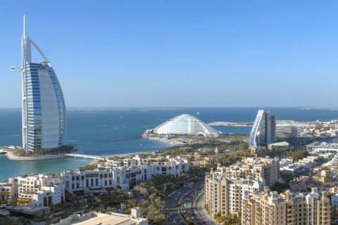 Apartamento en Umm Suqeim, Dubai, 2 dormitorios, 182 m², № 69729 - foto 1