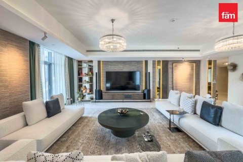 Купить квартиру в Даунтаун Дубай (Даунтаун Бурдж Дубай), Дубай: 4 спальни, 306.2м², № 69731 - фото 2