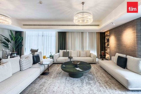 Купить квартиру в Даунтаун Дубай (Даунтаун Бурдж Дубай), Дубай: 4 спальни, 306.2м², № 69731 - фото 3