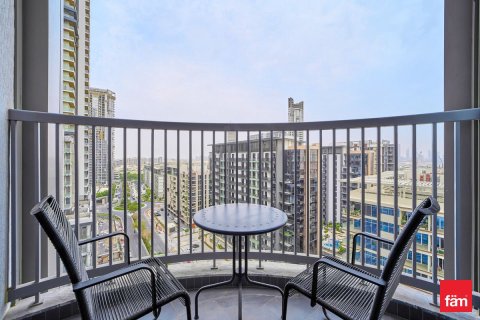 Снять в аренду квартиру в Дубае: 2 спальни, 83.2м², № 64270 - фото 1