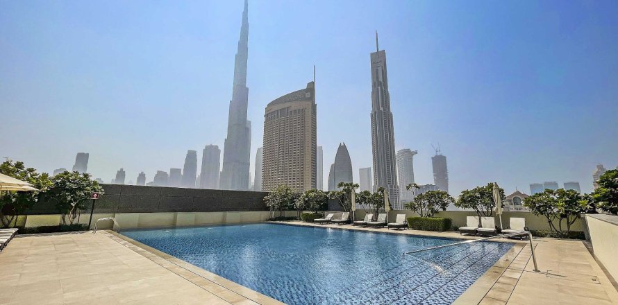 Apartment in Downtown Views, Downtown Dubai (Downtown Burj Dubai), Dubai 1 bedroom, 80.4503 sq.m. № 100512