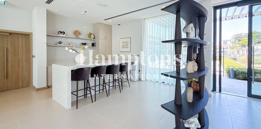 Вилла в Arabian Ranches 3, Дубай, 4 спальни, 465.63м², № 114924