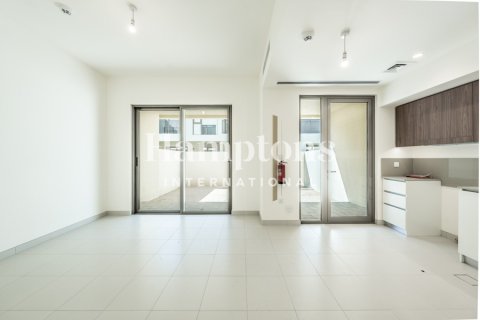 Снять в аренду виллу в Dubai South (Dubai World Central), Дубай: 3 спальни, 179.93453040м², № 114929 - фото 9