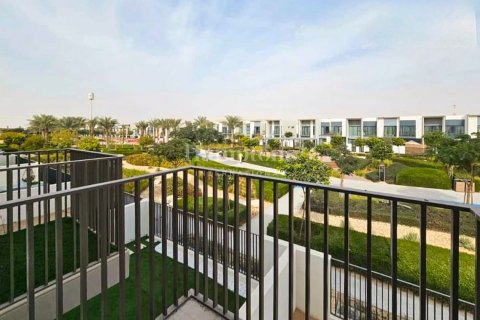 Townhouse in The Valley, Dubai 3 bedrooms, 173.91441600 sq.m. № 124834 - photo 15