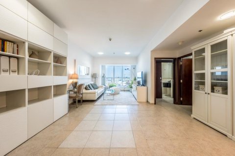 Apartment in Dubai Marina, Dubai 2 bedrooms, 123 sq.m. № 96823 - photo 3