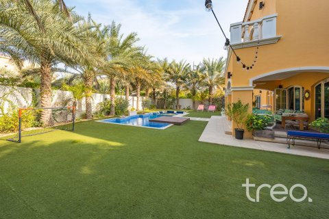 فيلا في Legacy, Jumeirah Park, دبي 5 غرف نوم , 435.62 م² رقم 139816 - صورة 14