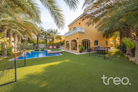 فيلا في Legacy, Jumeirah Park, دبي 5 غرف نوم , 435.62 م² رقم 139816