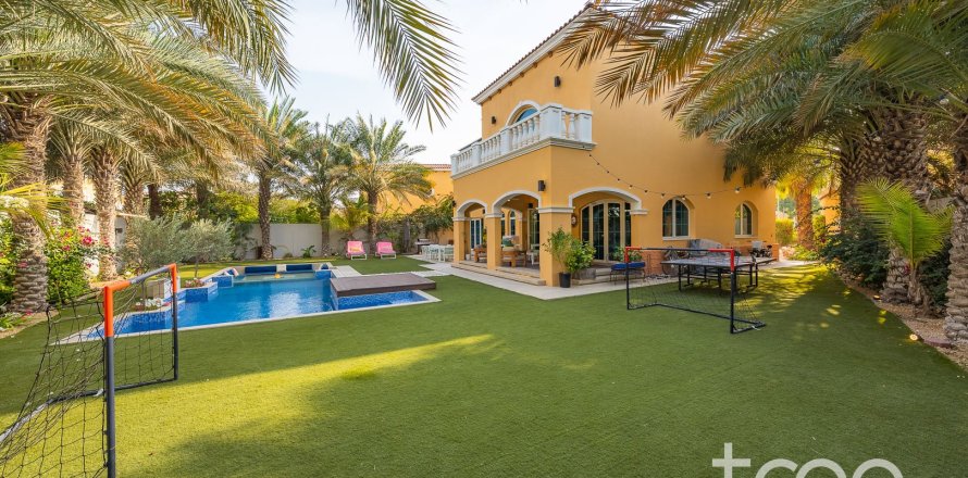 فيلا في Legacy, Jumeirah Park, دبي 5 غرف نوم , 435.62 م² رقم 139816