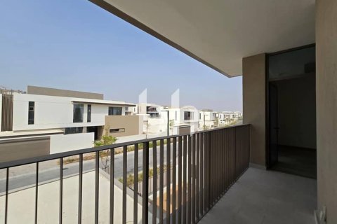 Villa in Al Furjan, Dubai 4 bedrooms, 519 sq.m. № 58688 - photo 27