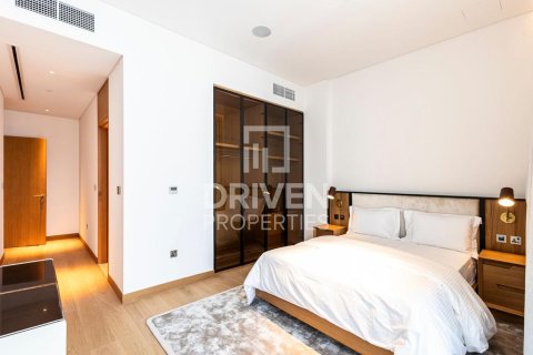 Apartment in Jumeirah, Dubai 3 bedrooms, 280 sq.m. № 19760 - photo 17