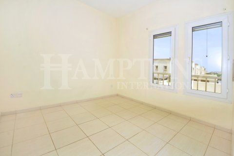 Villa in Springs 10, The Springs, Dubai 2 bedrooms, 153.84736800 sq.m. № 63387 - photo 3