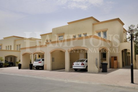 Villa in Springs 10, The Springs, Dubai 2 bedrooms, 153.84736800 sq.m. № 63387 - photo 12