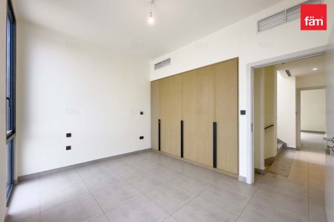 Villa in Dubai Hills Estate, Dubai 3 bedrooms, 282.7 sq.m. № 95567 - photo 2