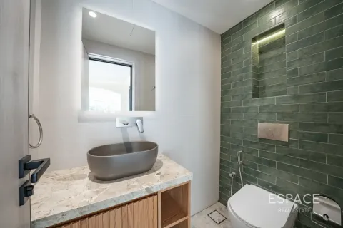 Villa in Meadows, Dubai 5 bedrooms, 320 sq.m. № 122940 - photo 8