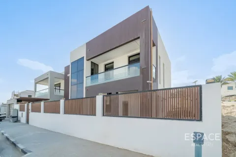 Villa à Al Furjan, Dubai, 5 chambres, 446 m², № 122944
