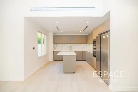Villa in Springs 8, The Springs, Dubai 3 bedrooms, 209 sq.m. № 122943 - photo 9
