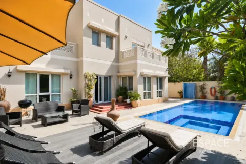 فيلا في Meadows 8, Meadows, دبي 5 غرف نوم , 458 م² رقم 122939
