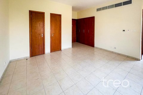 Villa in Arabian Ranches, Dubai 3 bedrooms, 228.26 sq.m. № 123654 - photo 10