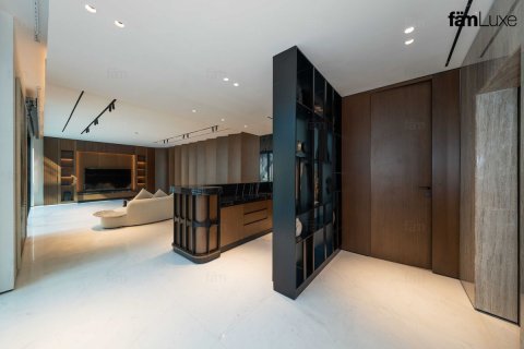 Villa en Dubai, 5 dormitorios, 690.4 m², № 85903 - foto 13