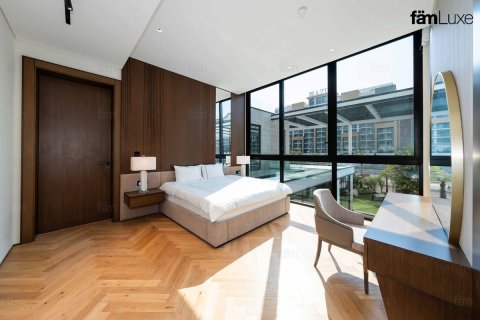 Villa en Dubai, 5 dormitorios, 690.4 m², № 85903 - foto 6