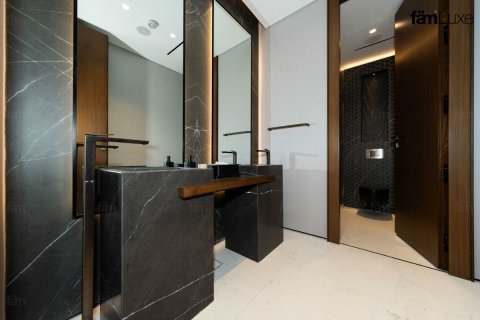 Villa en Dubai, 5 dormitorios, 690.4 m², № 85903 - foto 25