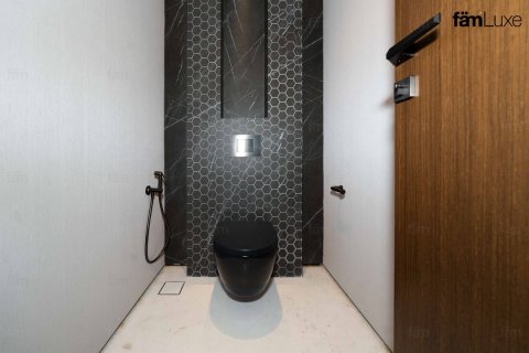 Villa en Dubai, 5 dormitorios, 690.4 m², № 85903 - foto 23