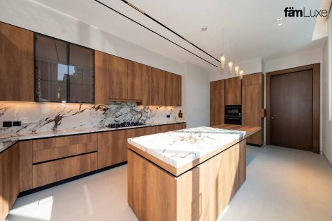 Villa en Dubai, 5 dormitorios, 690.4 m², № 85903 - foto 8