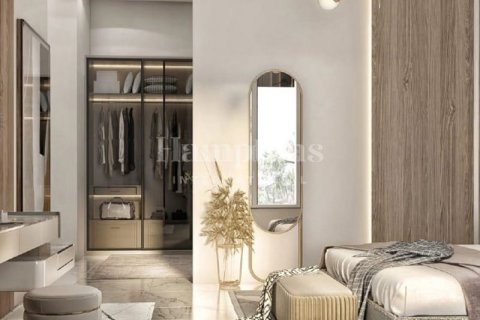 Villa in Jumeirah Park Homes, Jumeirah Park, Dubai 5 bedrooms, 449.18600500 sq.m. № 63309 - photo 3