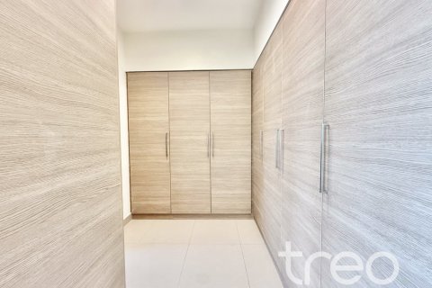 Снять в аренду виллу в Дубай Хилс Эстейт, Дубай: 3 спальни, 288.19м², № 119745 - фото 15