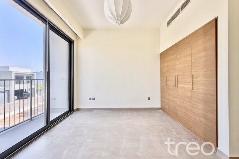 Снять в аренду виллу в Дубай Хилс Эстейт, Дубай: 3 спальни, 288.19м², № 119749 - фото 19