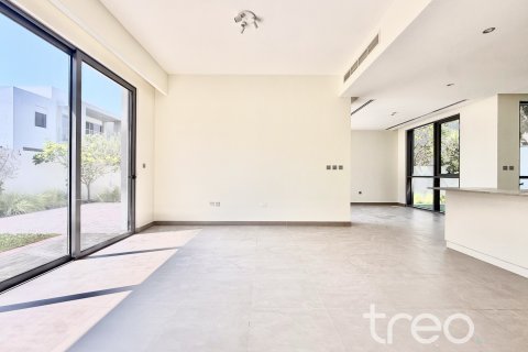 Снять в аренду виллу в Дубай Хилс Эстейт, Дубай: 3 спальни, 288.19м², № 119749 - фото 8