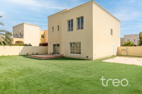 Villa in Meadows 1, Meadows, Dubai 4 bedrooms, 313.55 sq.m. № 119744 - photo 30