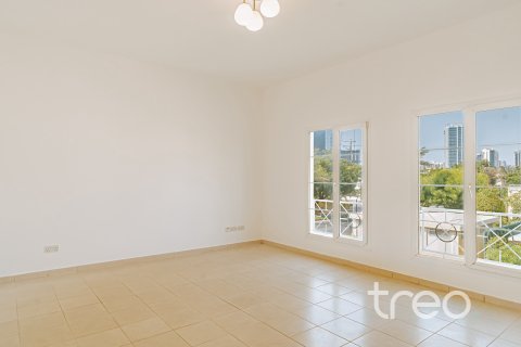 Villa in Meadows 1, Meadows, Dubai 4 bedrooms, 313.55 sq.m. № 119744 - photo 24